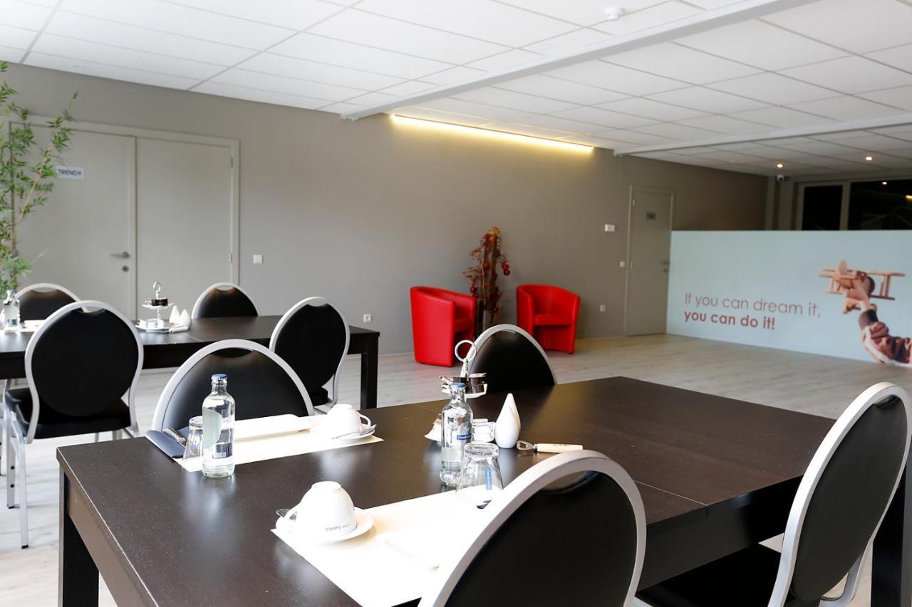 B&B Rouge E Blanc Meulebeke Bagian luar foto